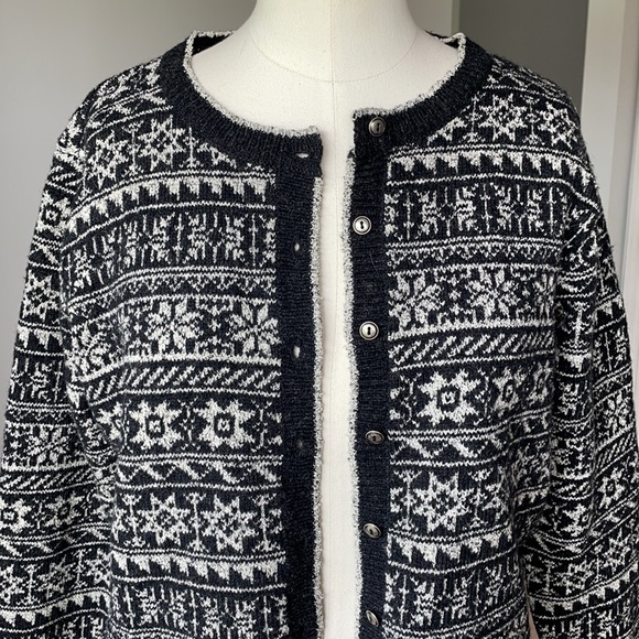 Vintage Wool Blend Button Down Cardigan snowflake Small Gap - Picture 6 of 13